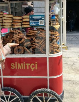 トルコの食べ物はサイズがとにかく大きめ(Photo by 朝比奈)