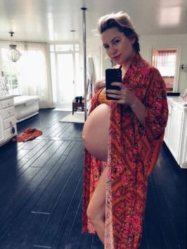 本当に大きなお腹になっていたケイト・ハドソン