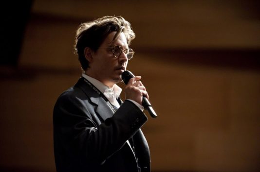 ジョニー・デップ「俺は愛する人に危害を加えたりしない」発言にアンバー・ハード側は激怒。