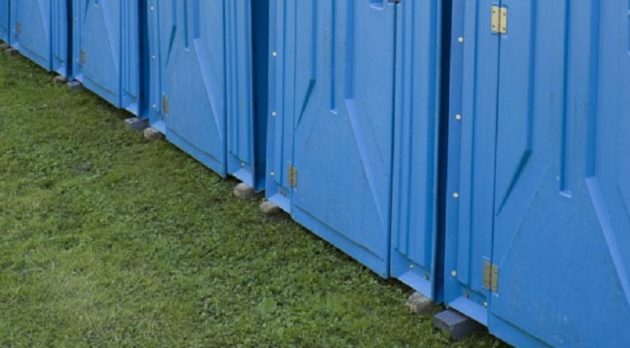 簡易トイレを横流ししていた業者の従業員