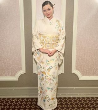 さすが何を着ても似合うミランダ!