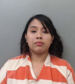 「私、綺麗?」と夫に問い困らせた?(Picture: Laredo Police Department)