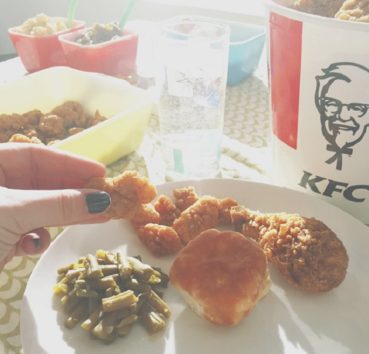 (画像:『Instagram』kfc)