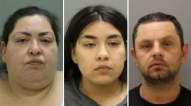容疑者画像:『METRO』Woman ‘killed pregnant girl, 19, cut baby from her womb then pretended it was hers’(Picture: Chicago Police Department)