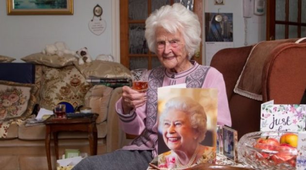 画像:『METRO』Britain’s oldest woman Grace Jones who said whisky was key to long life dies at 112(Picture: SWNS)