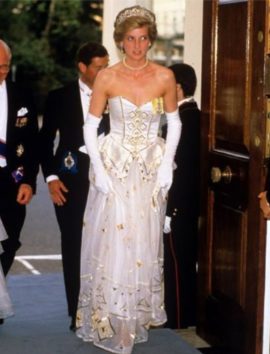 (画像:『Facebook』Lady Diana Foundation)