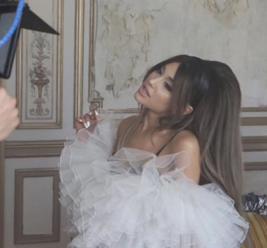 (画像:『Instagram』arianagrande)