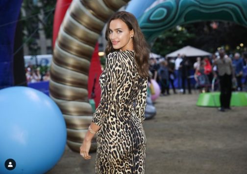 (画像:『Instagram』irinashayk)