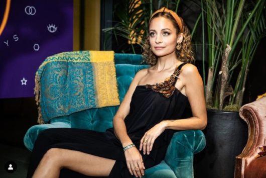 (画像:『Instagram』nicolerichie)