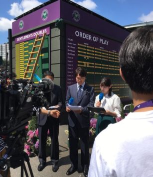 日本からも解説陣が(Photo by 朝比奈)