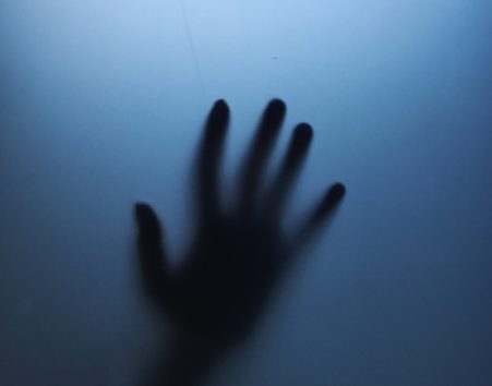 「ウチの息子が死んだって?」(画像はイメージです)
