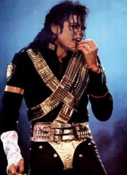 (画像:『Facebook』Michael Jackson)