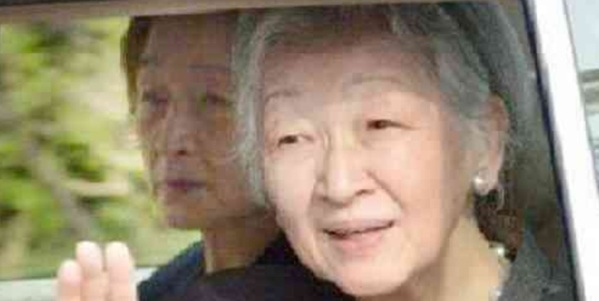 【YOUR VOICE】紀子さまの行動は美智子さまにそっくり　エリザベス女王が来日した際も美智子さまは陛下を肘で…